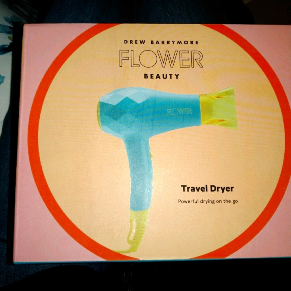 Drew Barrymore Travel Dryer